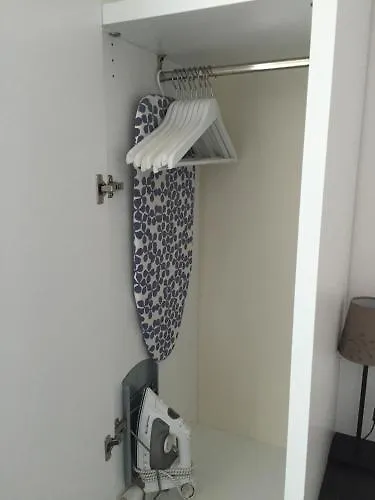 船舶公寓 西尼加利亚