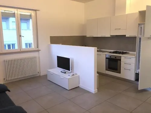 船舶公寓 西尼加利亚