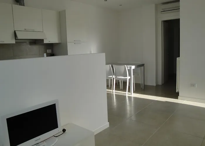 船舶公寓 西尼加利亚