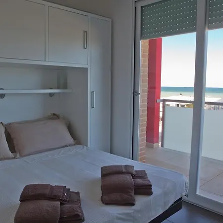 Apartmanhotel La Nave 3*