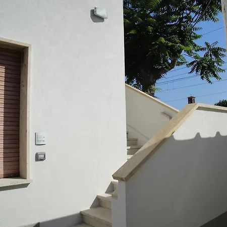 Aparthotel La Nave 3*