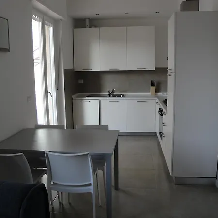 מלון דירות La Nave 3*