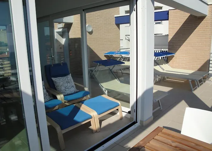 La Nave Aparthotel 3*